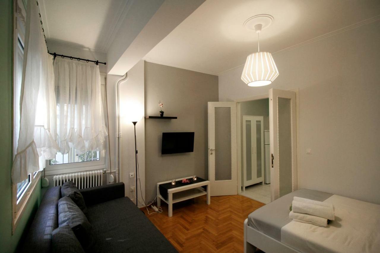 Luxury Flat In Kolonaki, 3' Metro Atenas Exterior foto